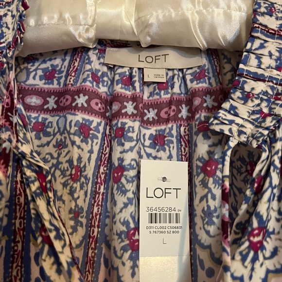 Brand new tank top - Picture 4 of 5